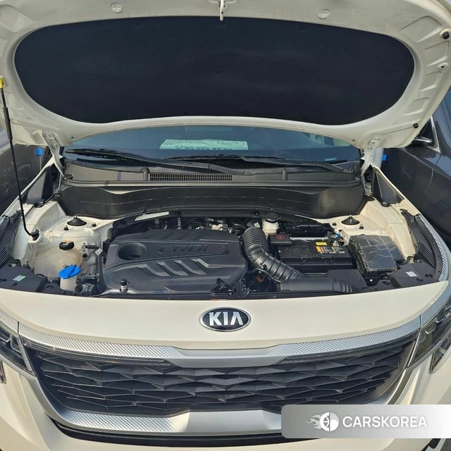 Kia Seltos id 4849550 из Кореи 14