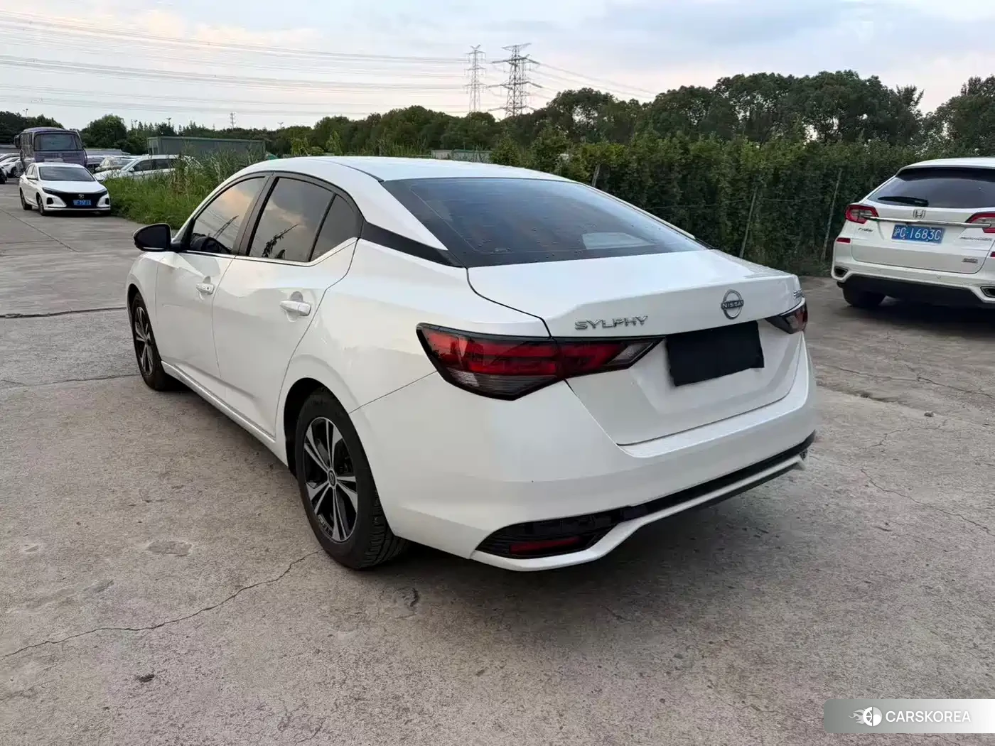 Nissan Sylphy 2023 Белый из Китая, фото 6