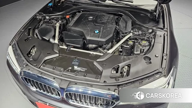 BMW 5 Series (G30) id 3514829 из Кореи 16