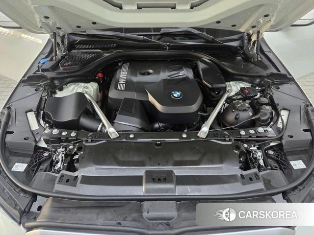 BMW 5 Series (G60) id 3805650 из Кореи 15