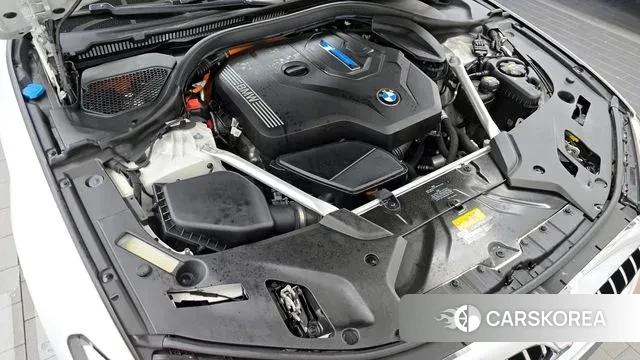 BMW 5 Series (G30) id 3054643 из Кореи 16