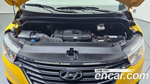 Hyundai The New Grand Starex id 2850116 из Кореи 16