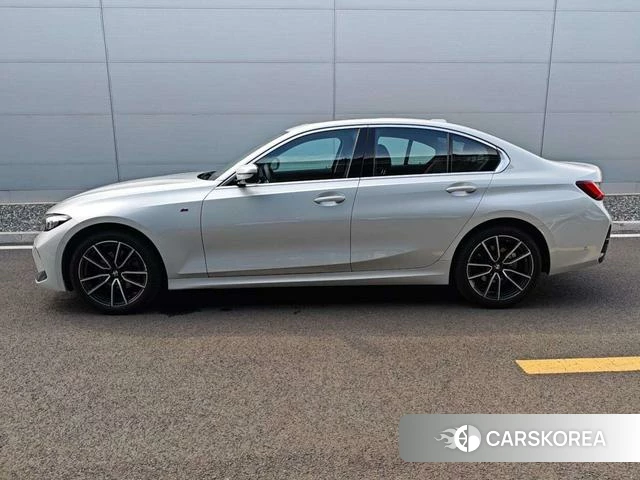 BMW 3 series id 4353128 из Китая 12