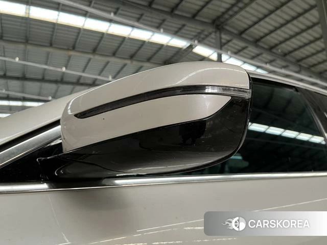 BMW 5 series id 4275863 из Китая 14