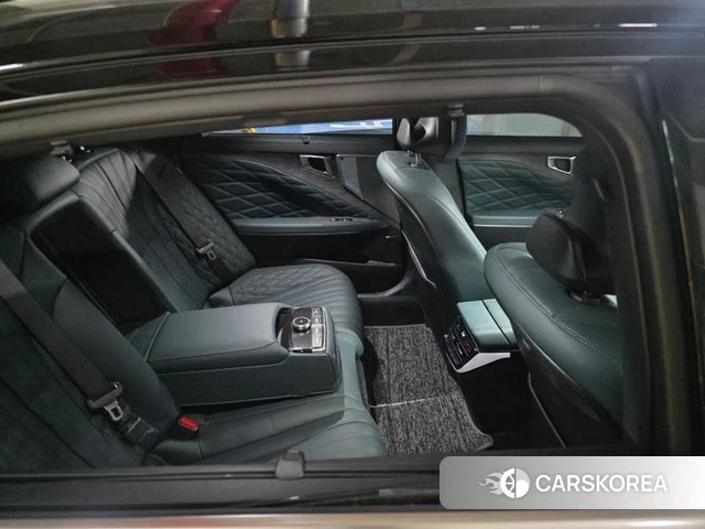 Kia K8 Hybrid 2024 Черный из Кореи, фото 6