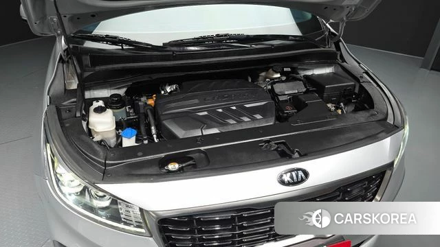 Kia The New Carnival id 4430558 из Кореи 16