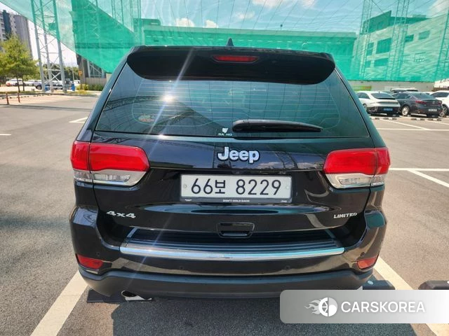 Jeep Grand Cherokee id 4658314 из Кореи 14
