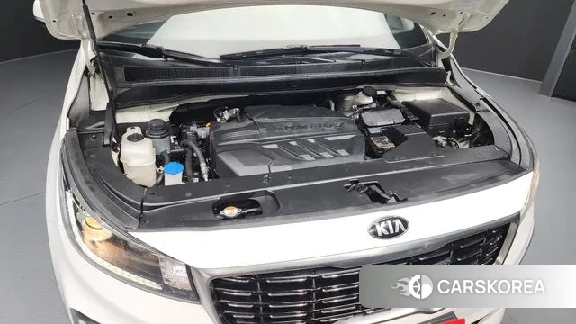 Kia The New Carnival id 3656508 из Кореи 16