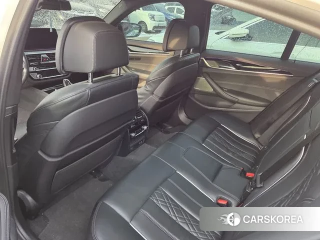 BMW 5 Series (G30) id 3621277 из Кореи 12