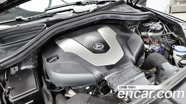 Mercedes-Benz GLE - Class W166 id 2708094 из Кореи 16