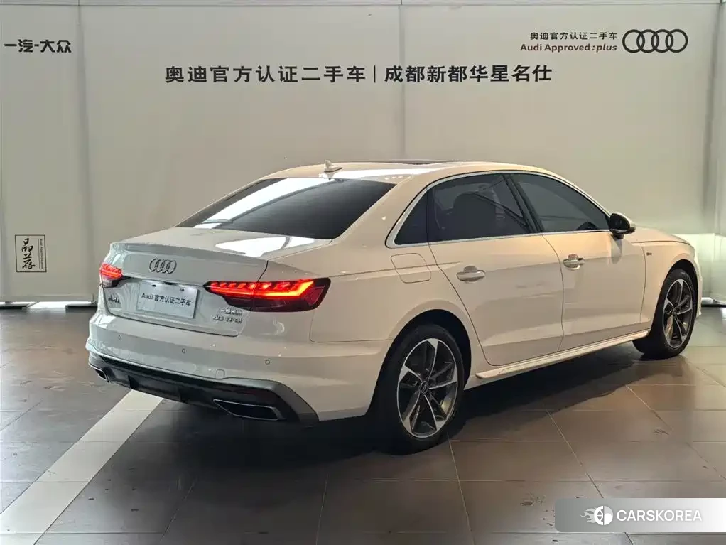 Audi A4L id 4548238 из Китая 14
