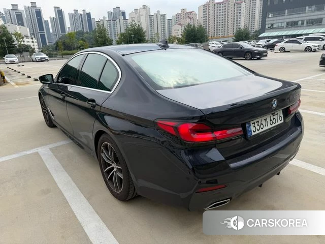BMW 5 Series (G30) id 4848081 из Кореи 8