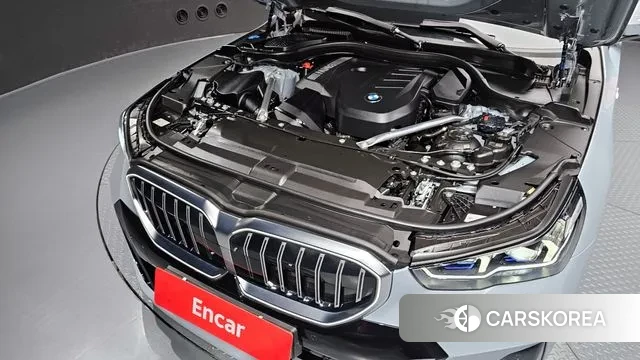 BMW 5 Series (G60) id 3442110 из Кореи 16