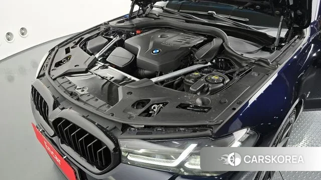 BMW 5 Series (G30) id 3416144 из Кореи 16