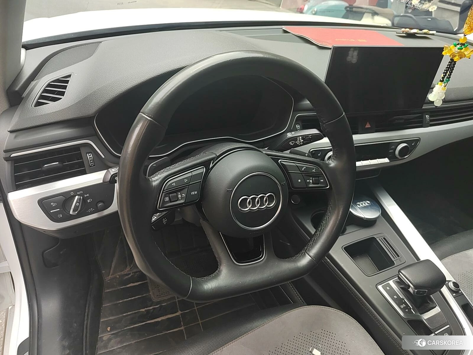 Audi A4L id 4453755 из Китая 14