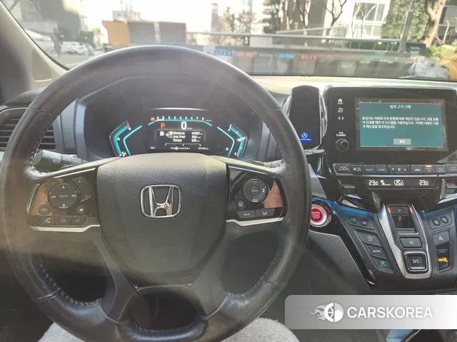 Honda Odyssey 2018 Белый из Кореи, фото 6