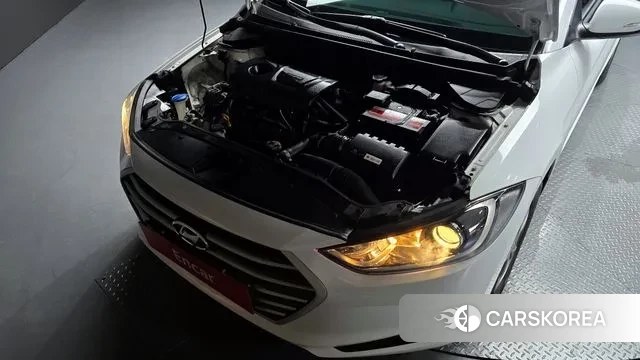 Hyundai Avante AD id 3045541 из Кореи 16