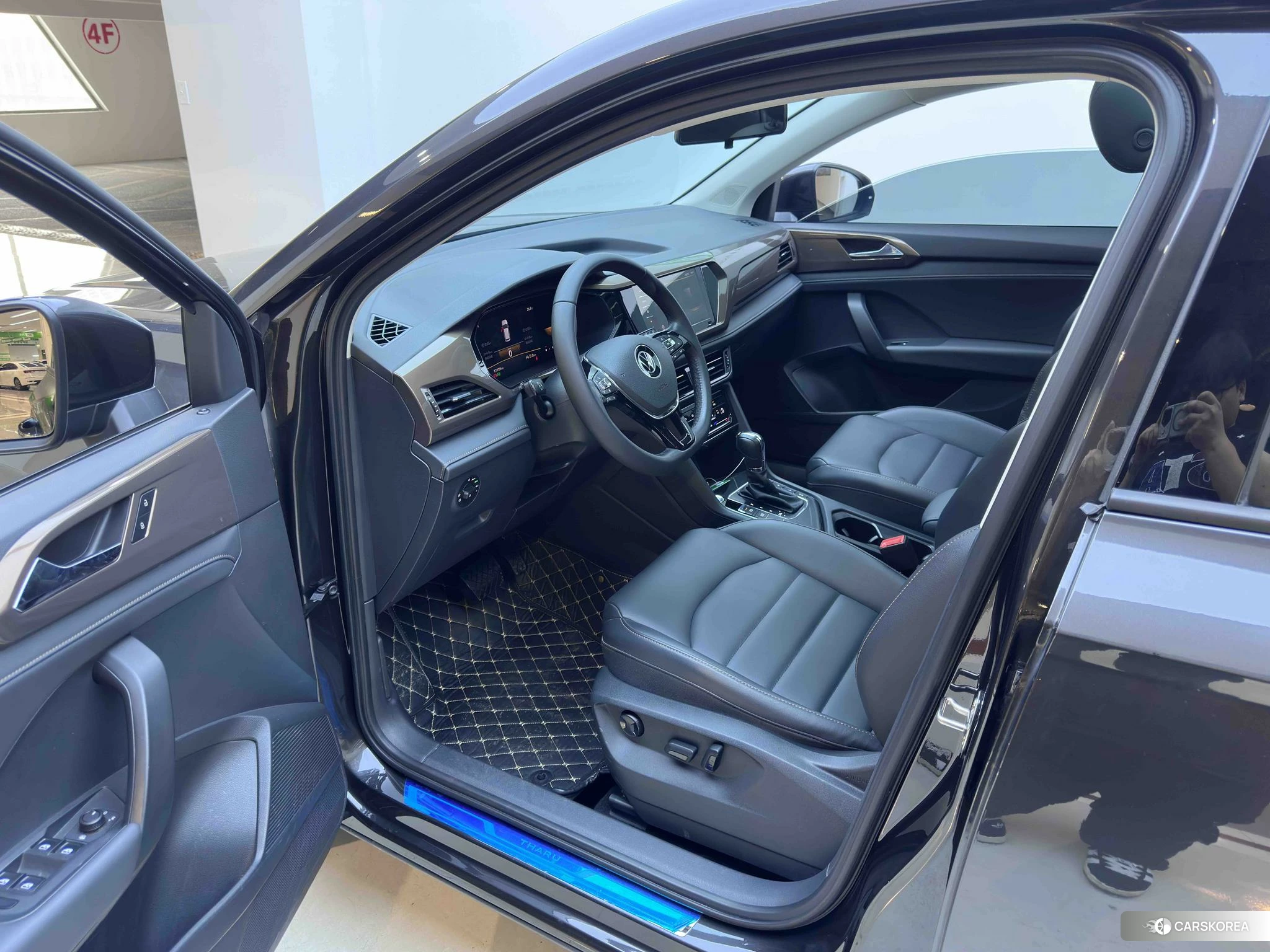 Volkswagen Tuyue id 4486354 из Китая 17
