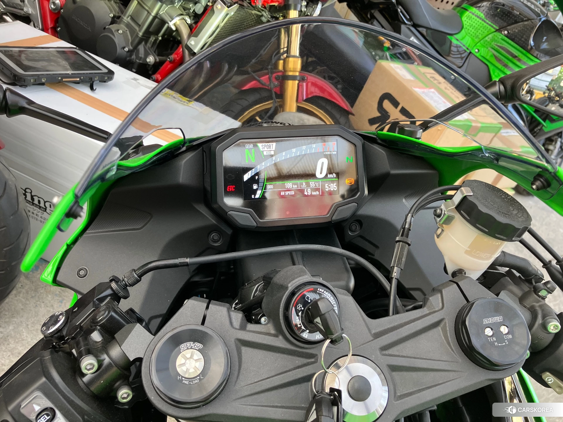 Kawasaki NINJA ZX-6R id 4248062 из Японии 6