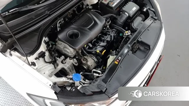 Hyundai Avante AD id 3024825 из Кореи 16