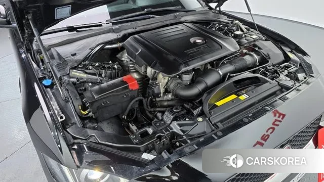 Jaguar XE id 3460001 из Кореи 16