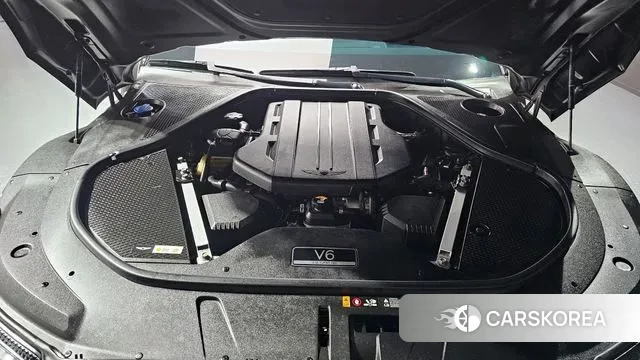 Genesis G90 (RS4) id 3690895 из Кореи 16