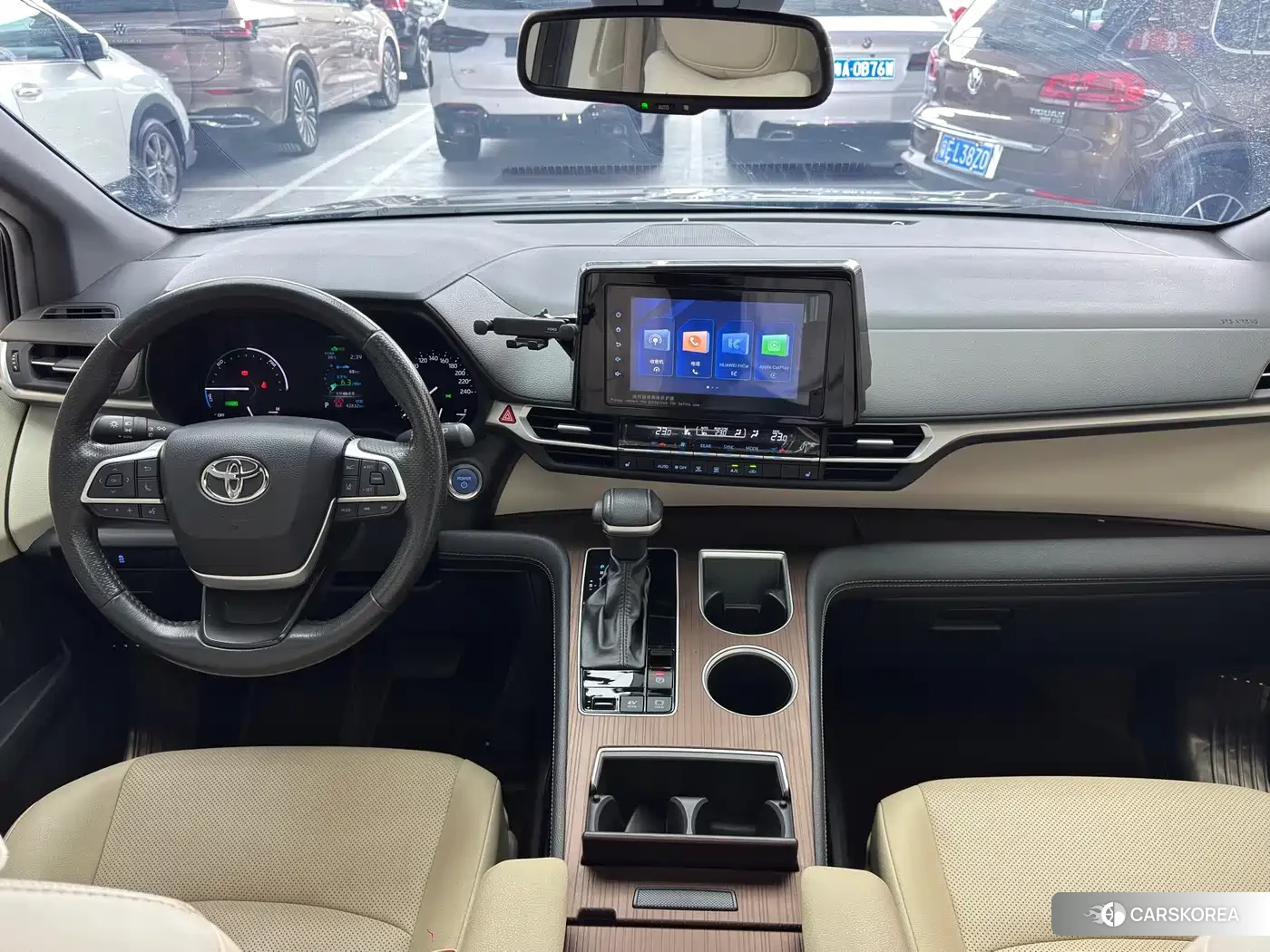 Toyota Sienna id 4547458 из Китая 17