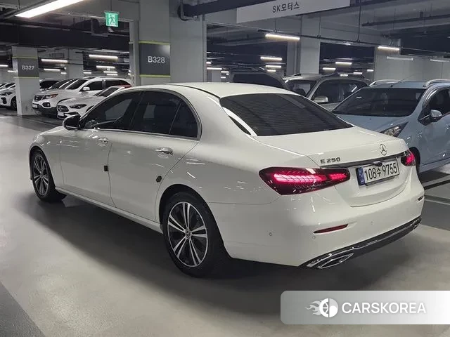 Mercedes-Benz E-Class W213 id 3546262 из Кореи 16