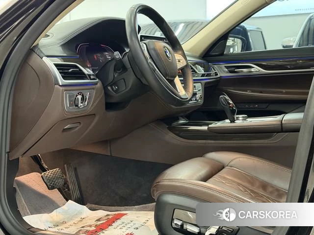 BMW 7 series 2021 Черный из Китая, фото 6