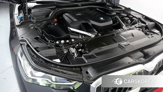 BMW 5 Series (G60) id 3595993 из Кореи 16