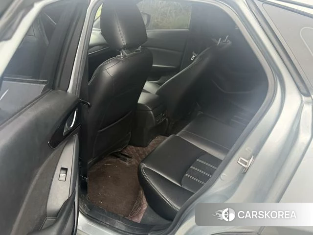 Mazda CX-4 2021 Серебристо-серый из Китая, фото 6