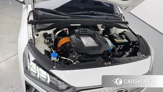 Hyundai The New Ionic Electric id 3385685 из Кореи 16