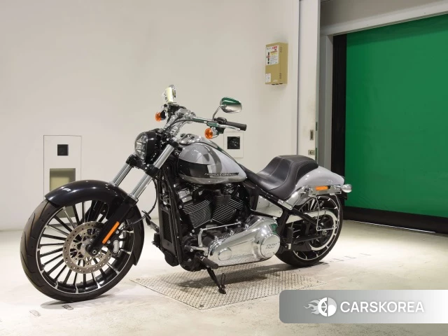 Harley-Davidson Softail Breakout FXBR 1920 2024 из Японии, фото 2