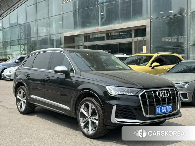 Audi Q7 id 4329184 из Китая 16