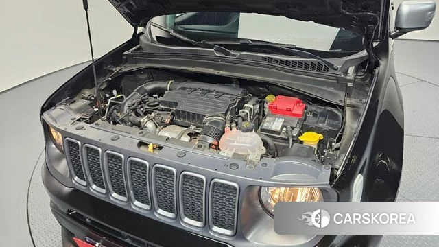 Jeep Renegade id 4457162 из Кореи 27