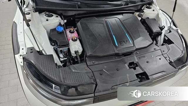 Hyundai Ionic 5 id 3438339 из Кореи 16