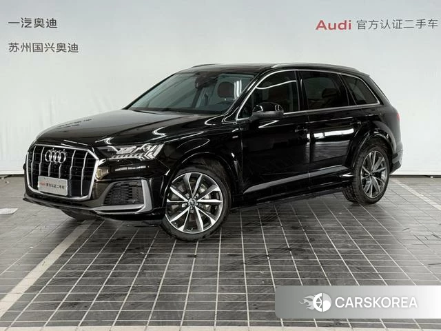 Audi Q7 2024 Черный из Китая, фото 6