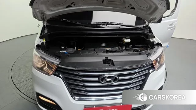 Hyundai The New Grand Starex id 3156617 из Кореи 16