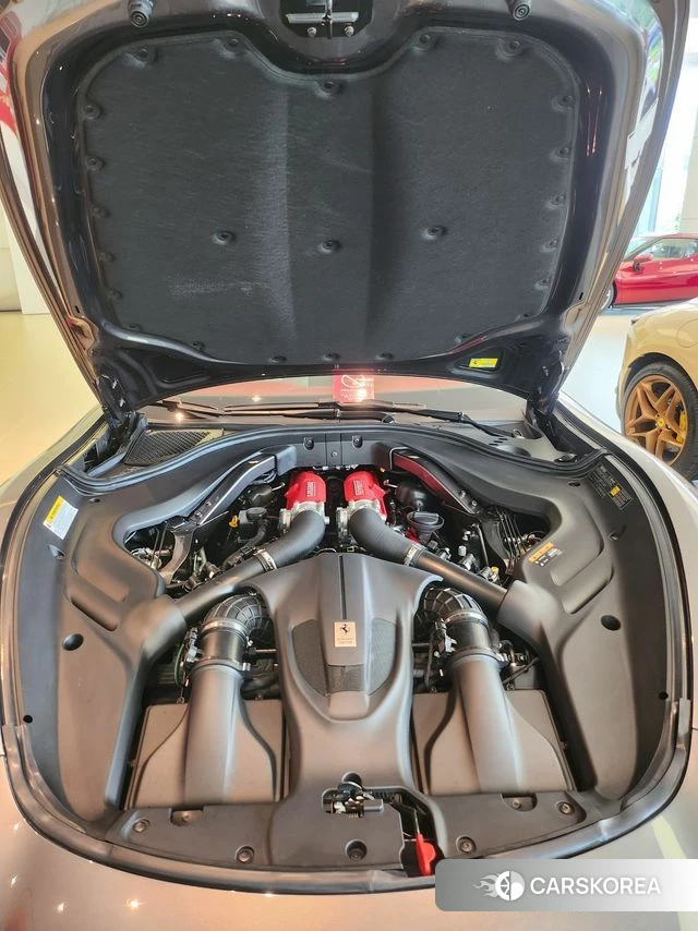 Ferrari Rome id 3823757 из Кореи 7