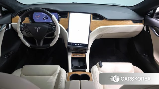 Tesla Model S id 4568139 из Кореи 30