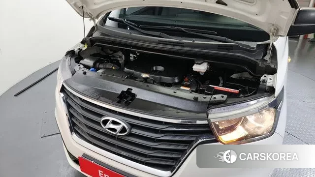 Hyundai The New Grand Starex id 3469087 из Кореи 16