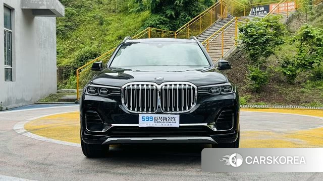 BMW X7 id 4272225 из Китая 22