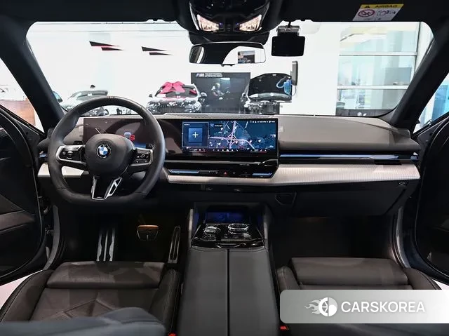 BMW 5 Series (G60) id 2983812 из Кореи 16