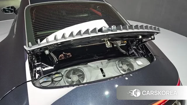 Porsche 911(992) id 3504403 из Кореи 16