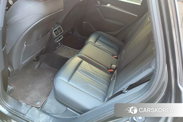 Audi Q5L id 4272640 из Китая 13