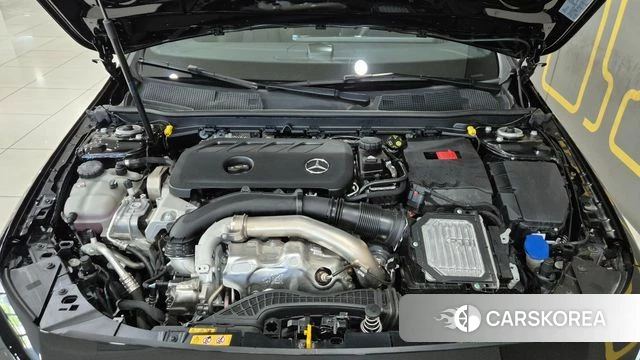 Mercedes-Benz A-Class W177 id 4291938 из Кореи 16