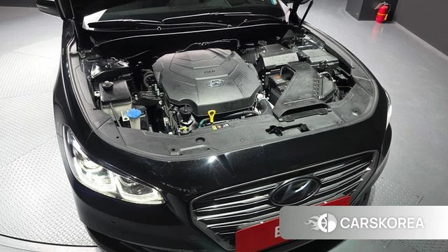 Hyundai Grandeur IG id 4331662 из Кореи 33