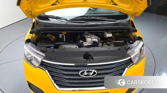 Hyundai The New Grand Starex id 4447596 из Кореи 26