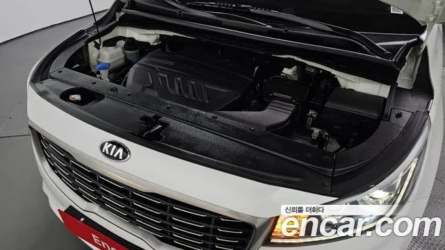 Kia The New Carnival id 2802965 из Кореи 16