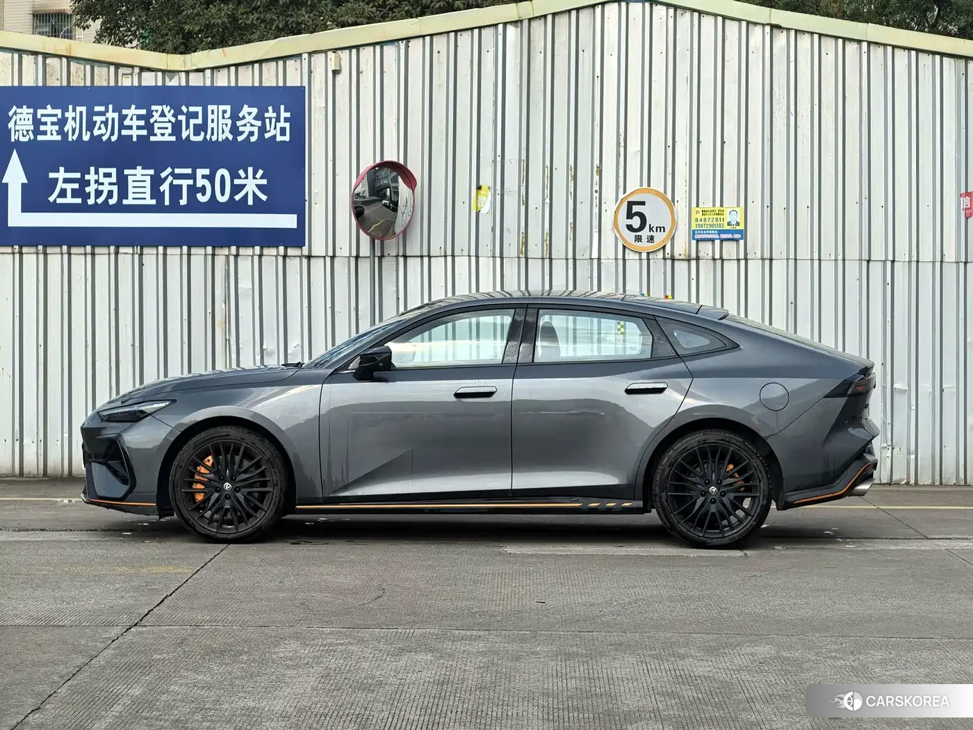 Chang'an Changan UNI-V id 4583618 из Китая 14